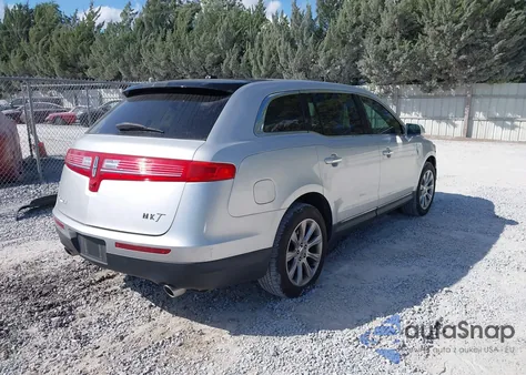 2013 Lincoln Mkt из США, поврежденный, VIN 2LMHJ5FK3DBL57831
